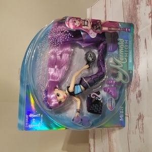 Mermaid High Mari Removable Tail .. Shell Opens in‎ Water .. NEW